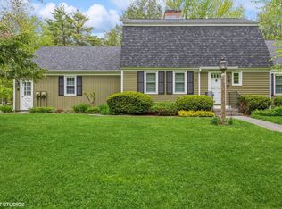 49 Applegate Ln #49, Falmouth, ME 04105