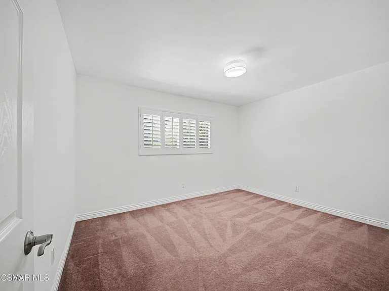 22777 Brenford St — Photo 33