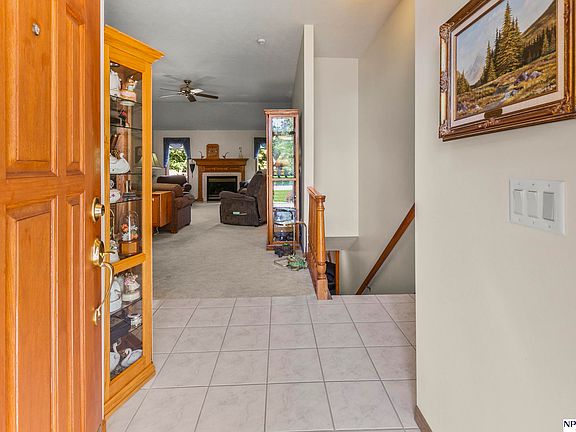 5th image of 707 Heatherwood St