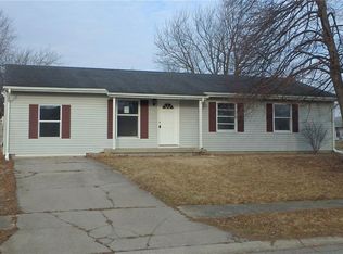 704 S 8th St, Gas City, IN 46933