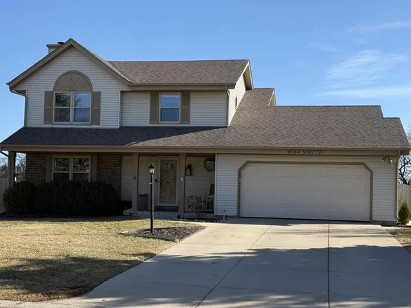 W144N10772 Lincoln DRIVE, Germantown, WI 53022