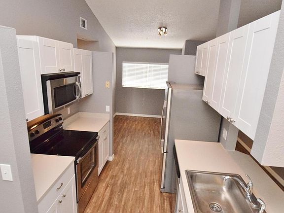 3rd image of 222 Beach Park Ln #222