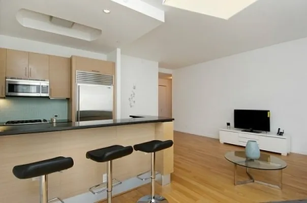 Rented by Citi Habitats | media 26