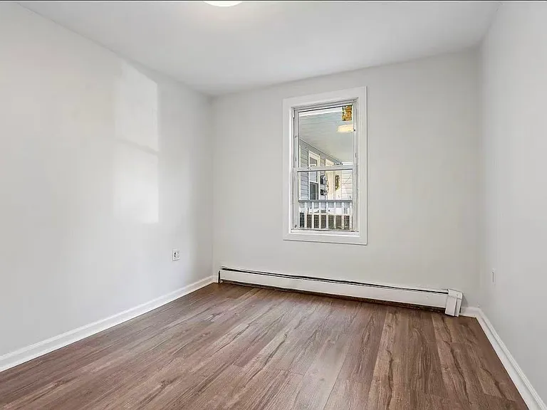 219 Seaman St #1 — Photo 3