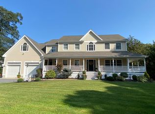209 Marvel St, Swansea, MA 02777