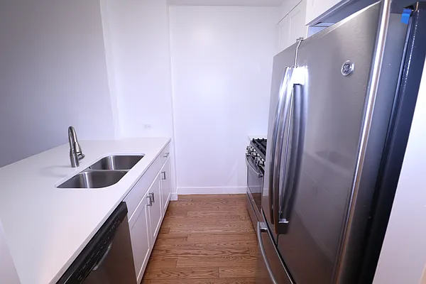 Rented by A&E Real Estate Management | media 11