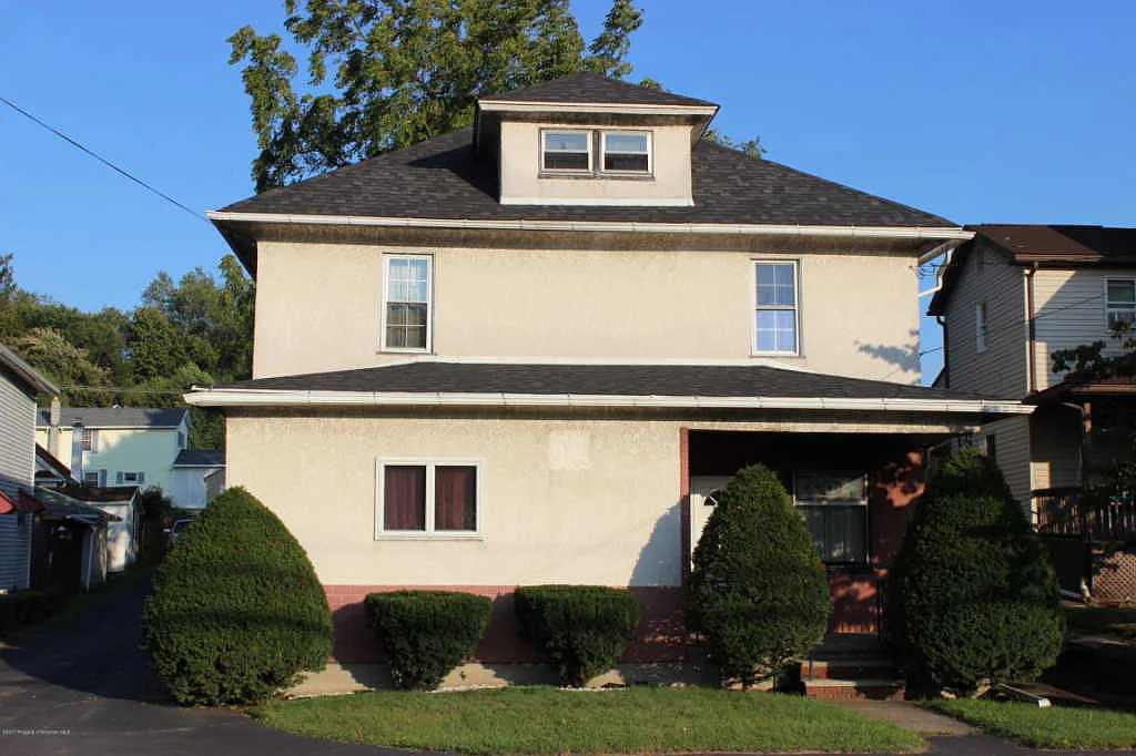 1440 N Main Ave photo 1