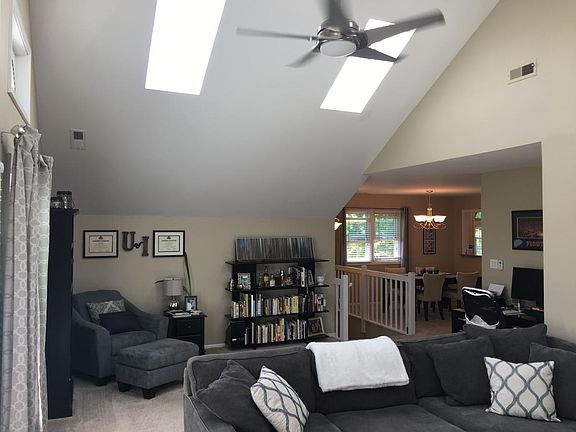 Vaulted family/living room