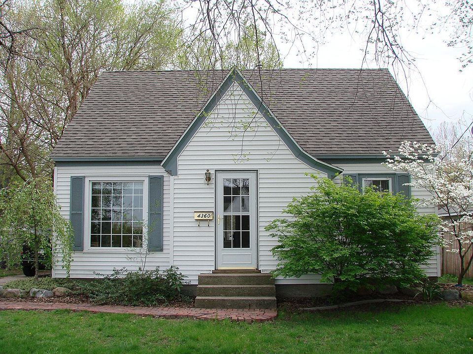 1st image of 4360 Fairview St SW