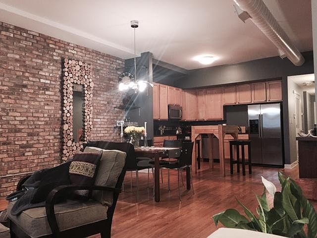1st image of 00422 N Noble St APT 1