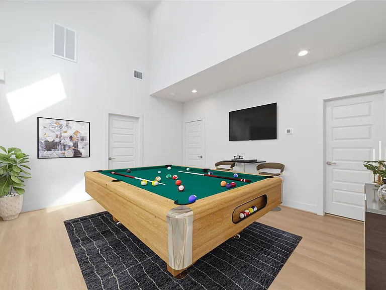 3007 Ventas Dr — Photo 20