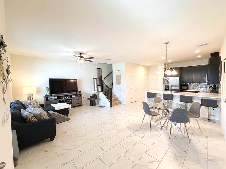 3001 Angelonia Thorn Way — Photo 3