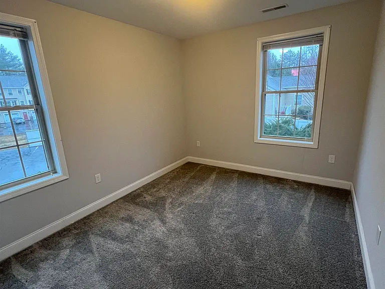 50 Sheffield Dr #206 — Photo 7
