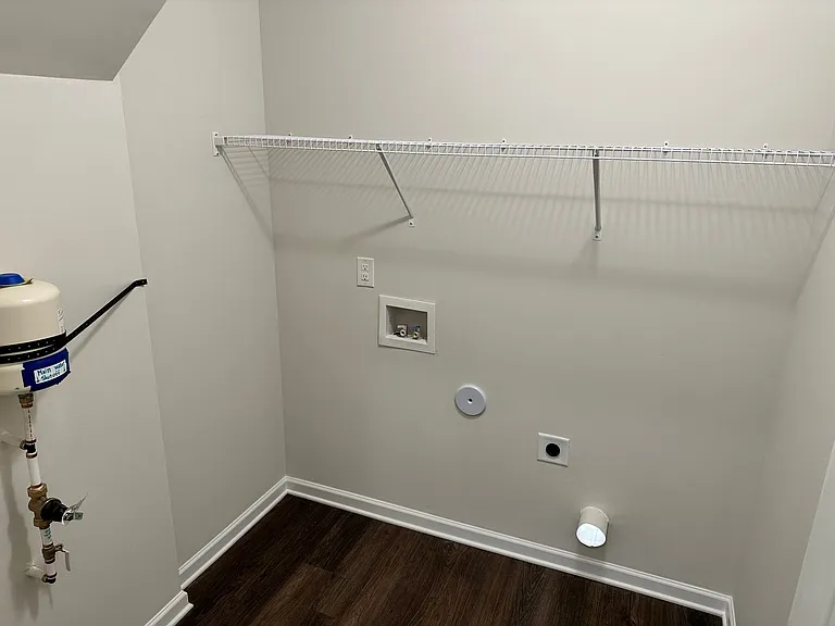 2805 Plantation Way — Photo 11