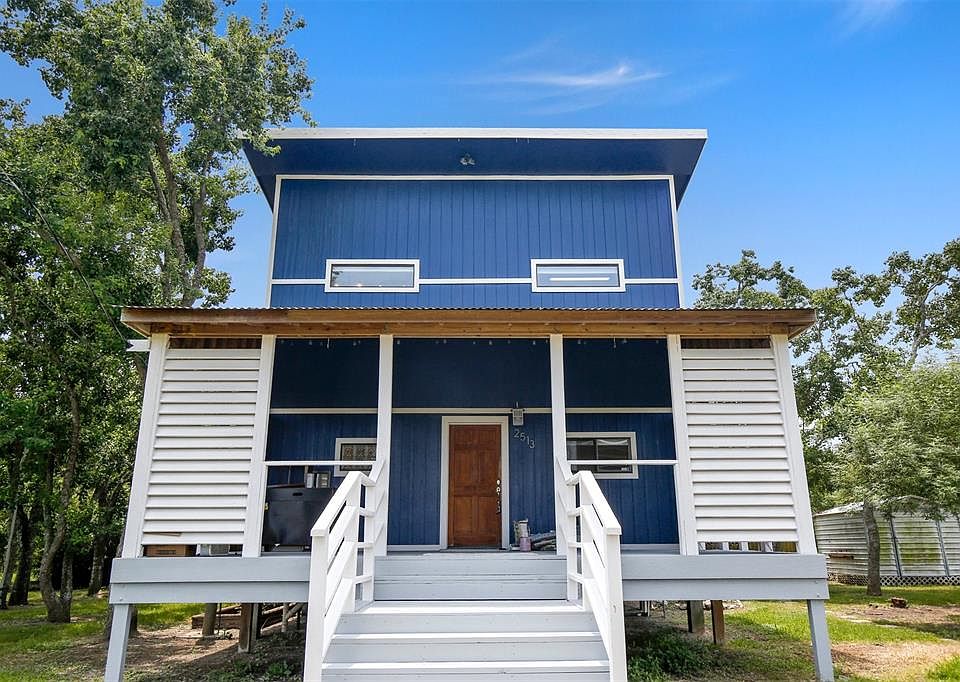 1st image of 2513 Avenue C