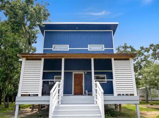 2513 Avenue C, San Leon, TX 77539