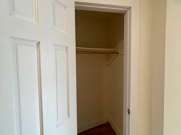 2510 Ocean Pkwy #5C — Photo 11