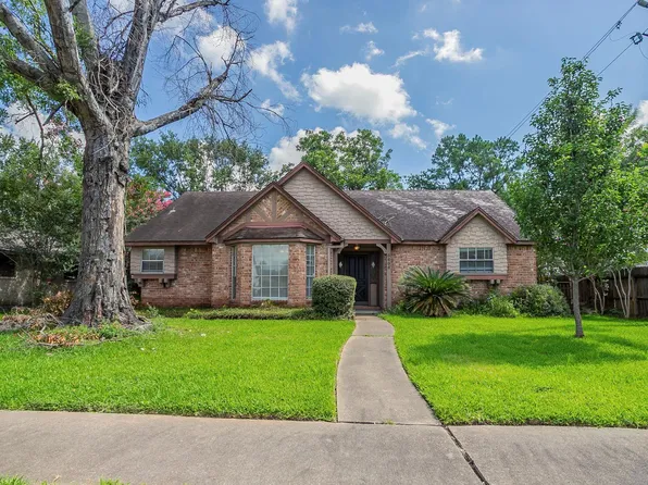 5606 Water Leaf Ln, Houston, TX 77088