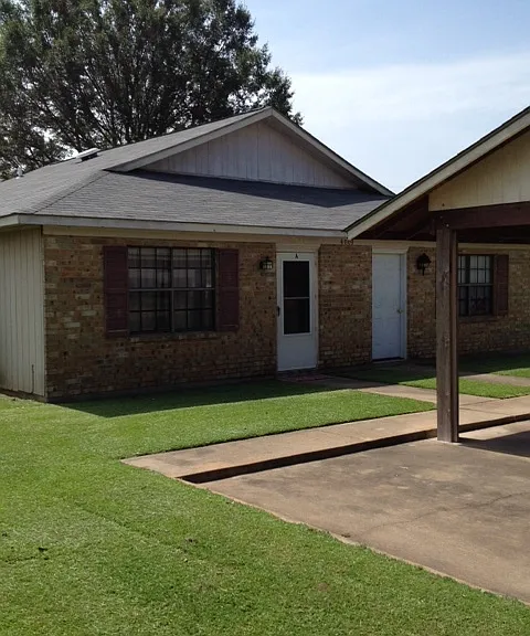 6009 Quail Rdg #A — Photo 1