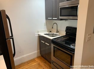 385 Commonwealth Ave #8, Boston, MA 02115