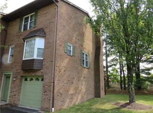 111 Westchester Cmns #111, Wexford, PA 15090
