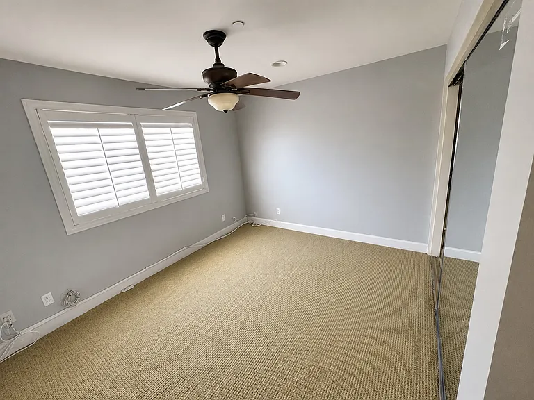 2335 E Poppy St — Photo 14