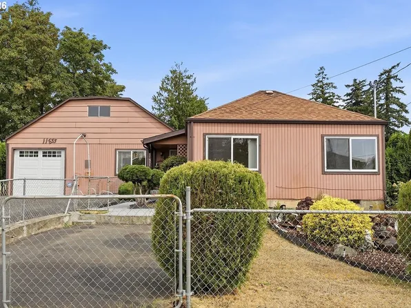 11833 SE Ash St, Portland, OR 97216
