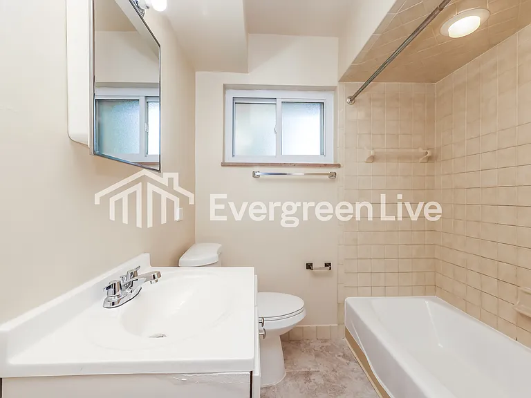 3826 E 4th St — Photo 14