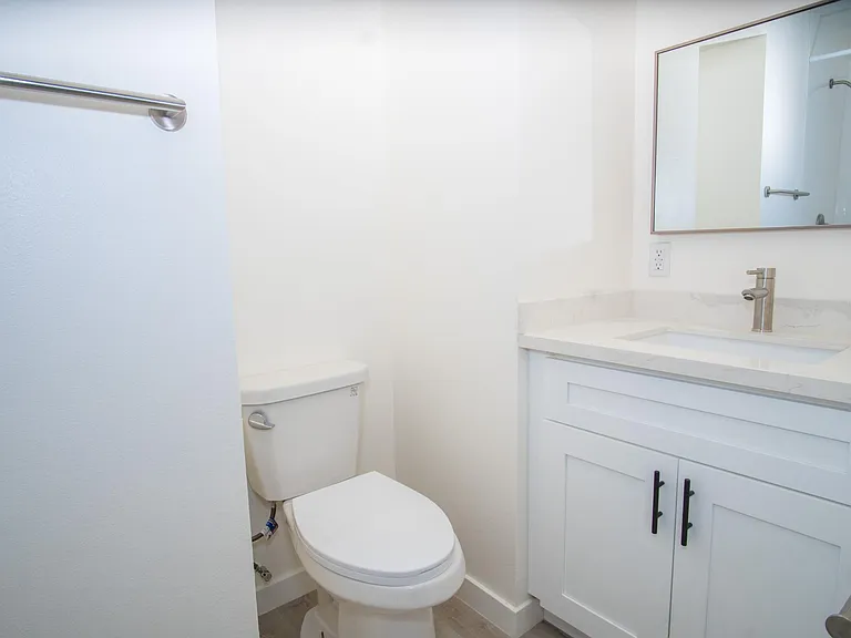 6713 Kelly St #K — Photo 18