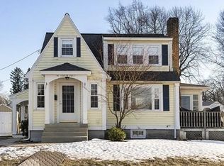 901 Andover St, Lowell, MA 01852