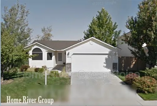 3044 N Sagefire Ave Photo 1
