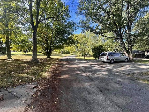 5th image of 108 Northshore Blvd