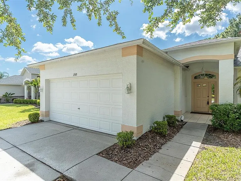 1510 Morning Rose Pl — Photo 2