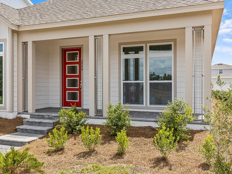 2966 Scout St — Photo 3