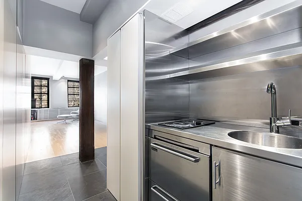 Rented by Compass | media 10