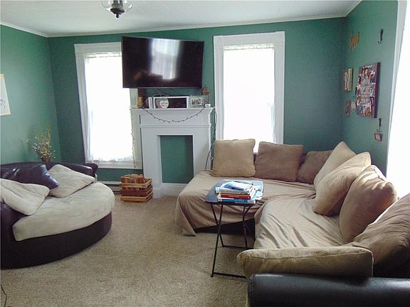 5th image of 208 Lawrence St