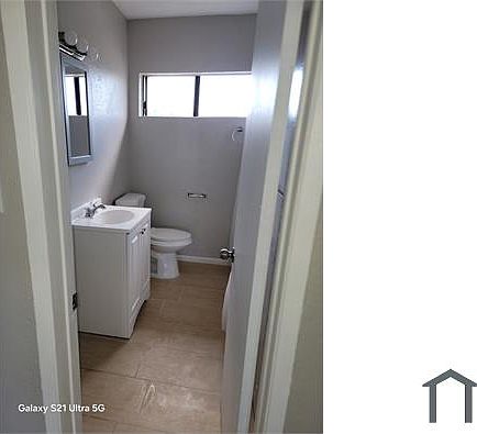 1st image of 11170 S Figueroa St APT 3