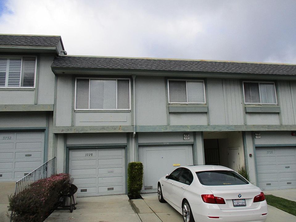 1st image of 3728 Fairfax Way
