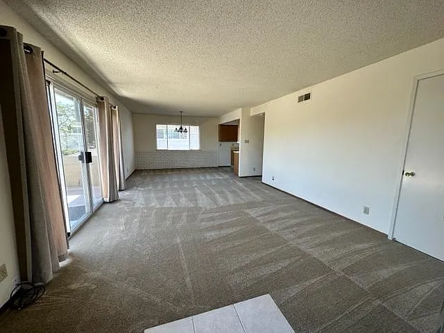 332 Carriage Dr #2 — Photo 1