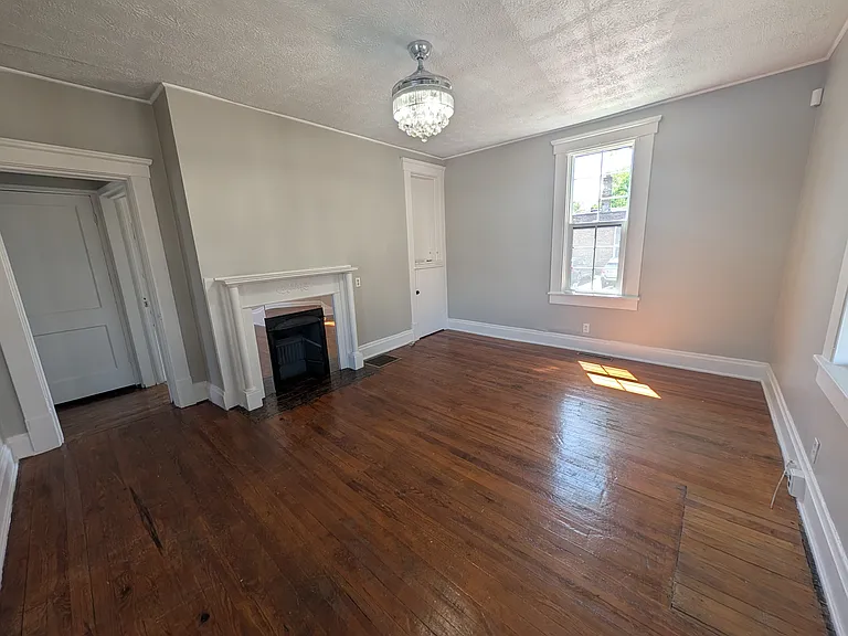 1787 W 5th Ave #1 — Photo 11