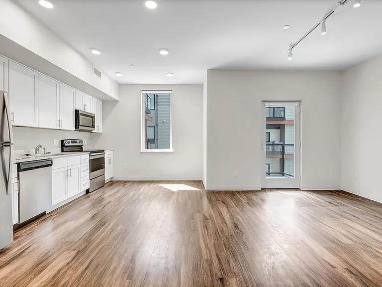 The Residence @ Willow Falls — Photo 66
