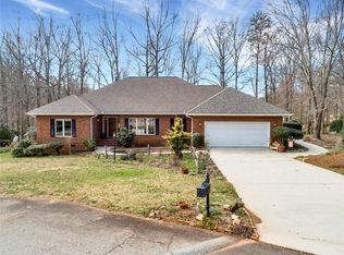 4402 Smoak Pond Rd, Seneca, SC 29678