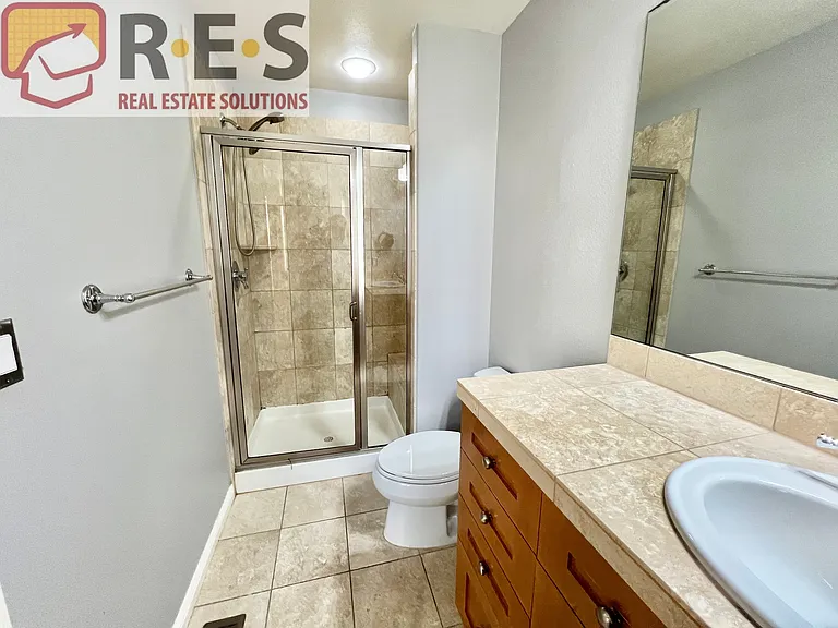 150 S Harrison St #107 — Photo 6