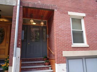 10 Moon St #3, Boston, MA 02113