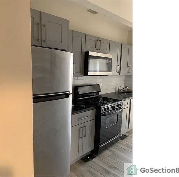 1st image of 956 E 233rd St APT 4