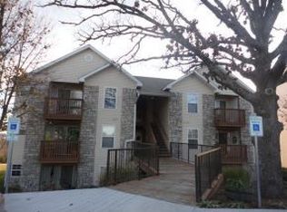 143 Vixen Cir APT I, Branson, MO 65616
