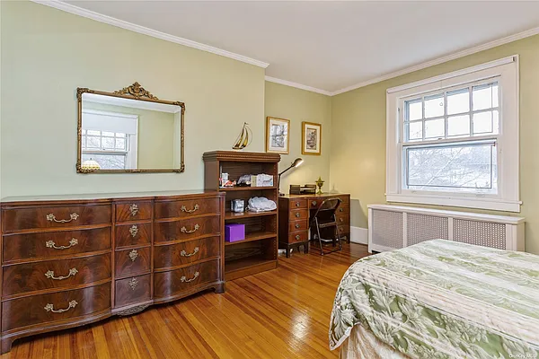 Sold by Prime Realty | media 18