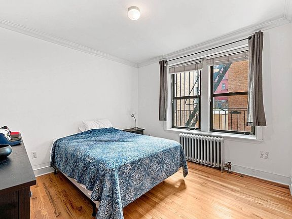 5th image of 710 Riverside Dr APT 3F