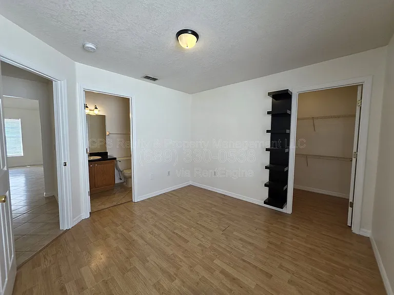 752 Sonja Cir — Photo 8