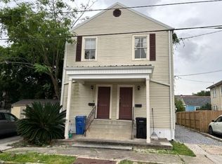 2016 S Rendon St, New Orleans, LA 70125
